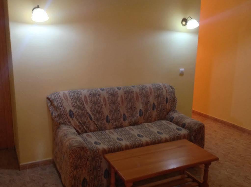 Hostal Julio Trujillo Exterior foto